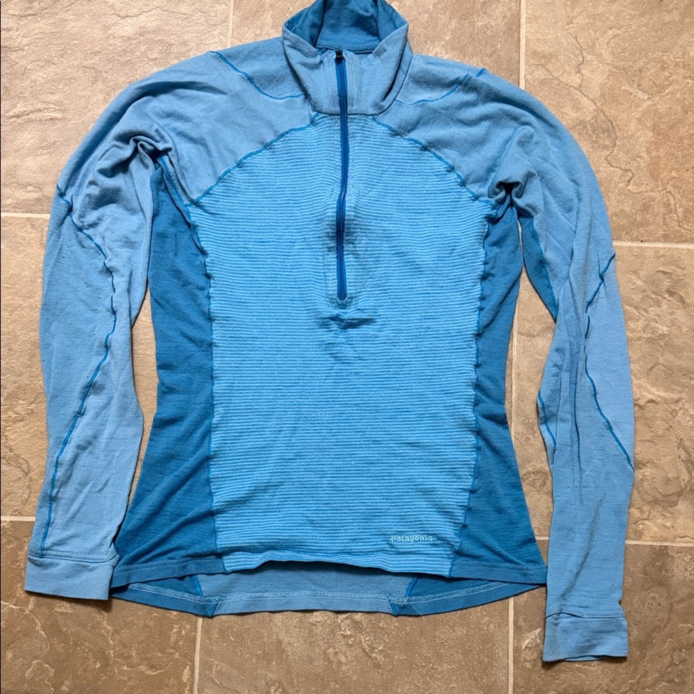 Patagonia W's Capilene Lightweight Zip-Neck